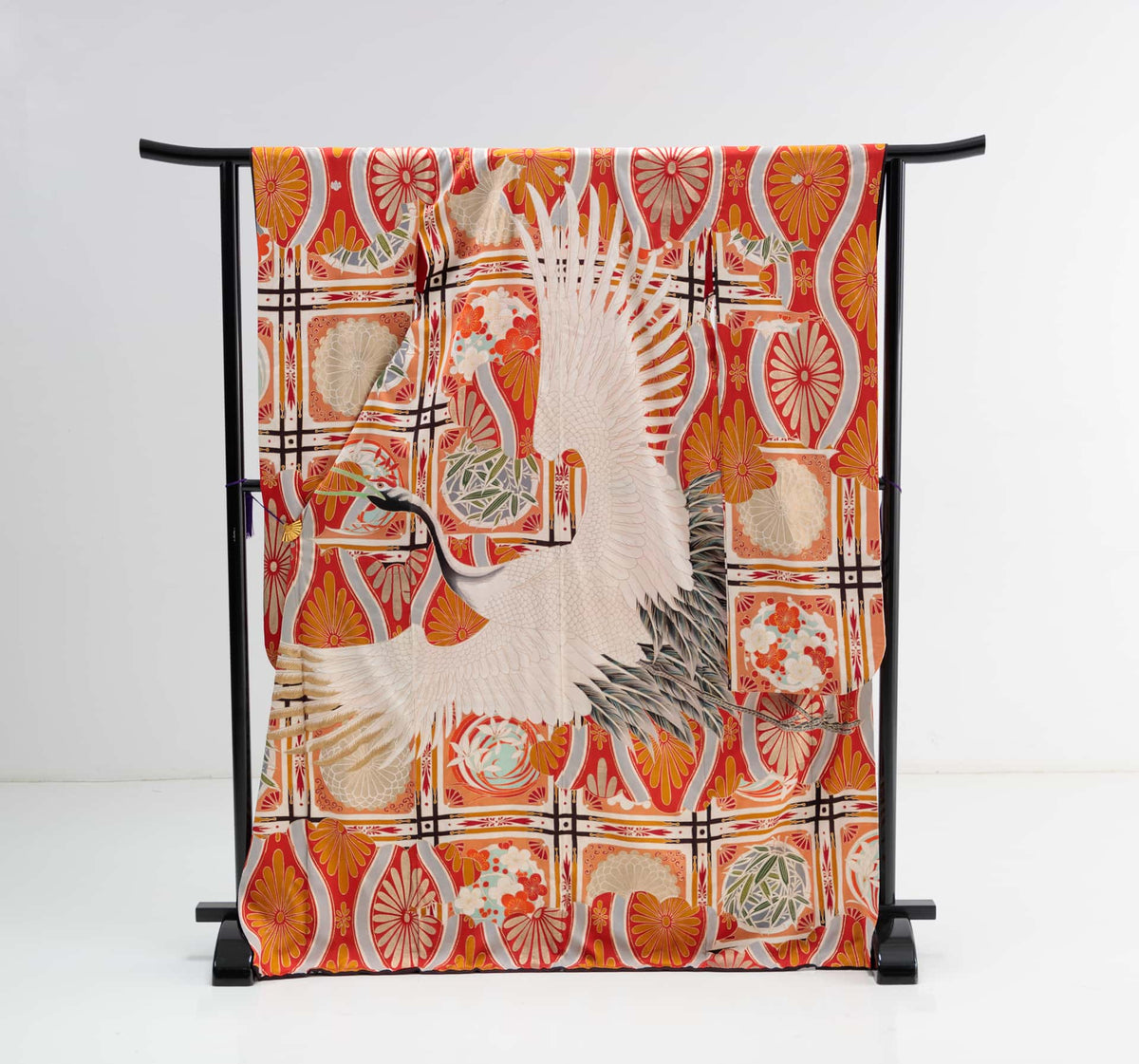 立涌文様に大鶴の舞う振袖 | F-003