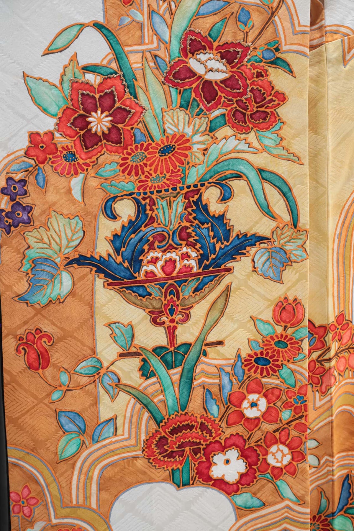 アールデコに洋花躍る振袖 | F-006