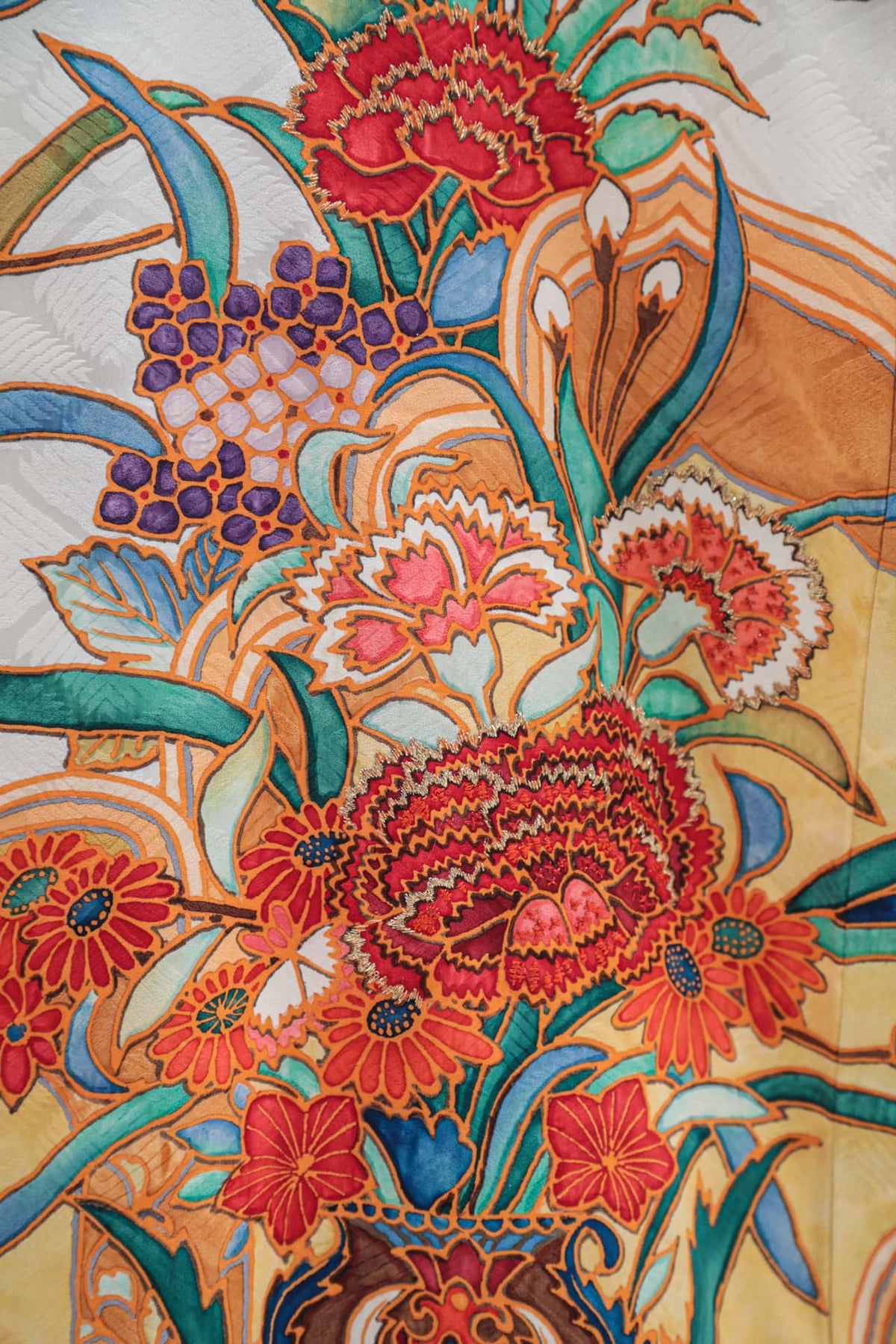 アールデコに洋花躍る振袖 | F-006